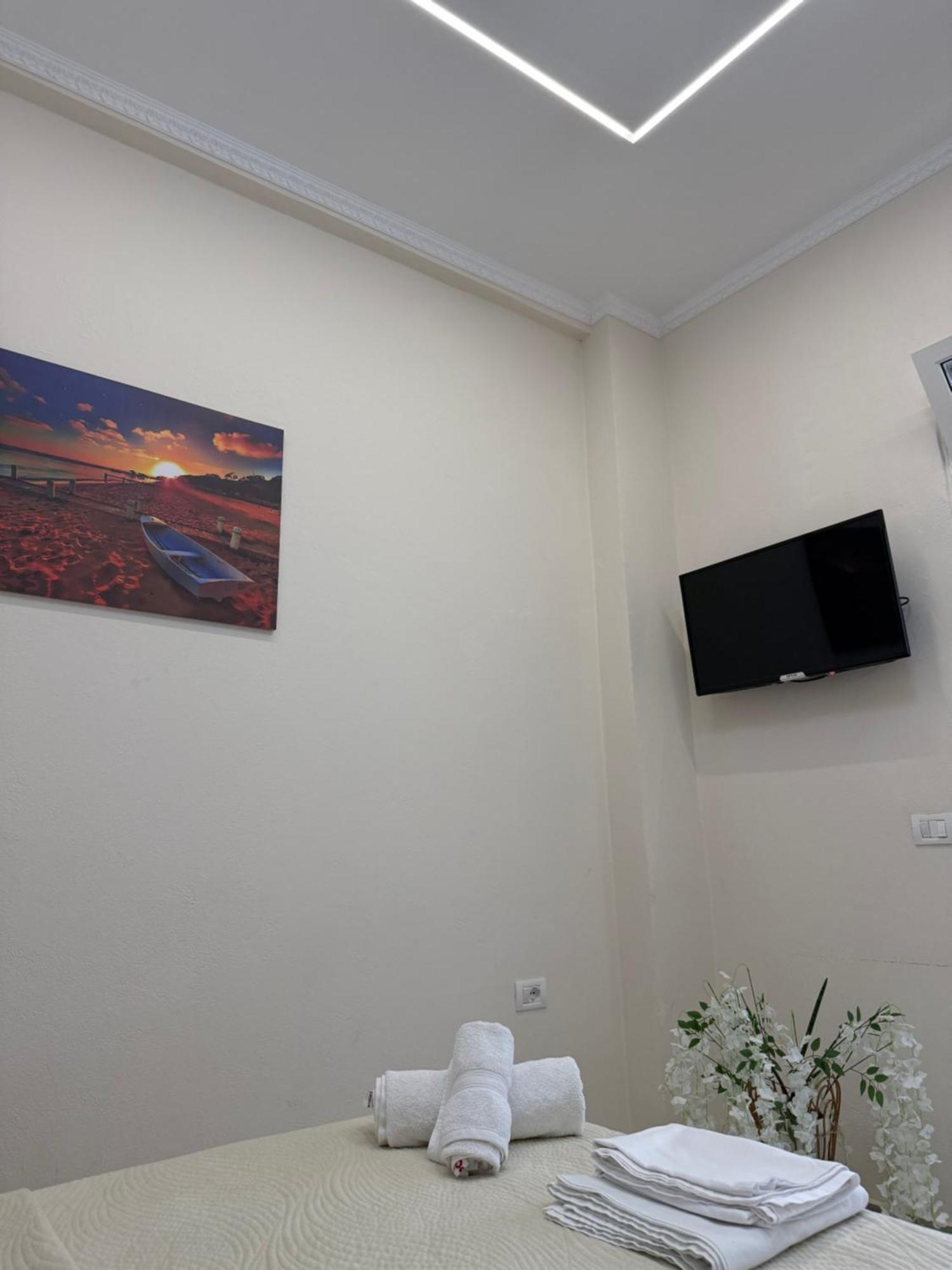 Troy Hotel Durres