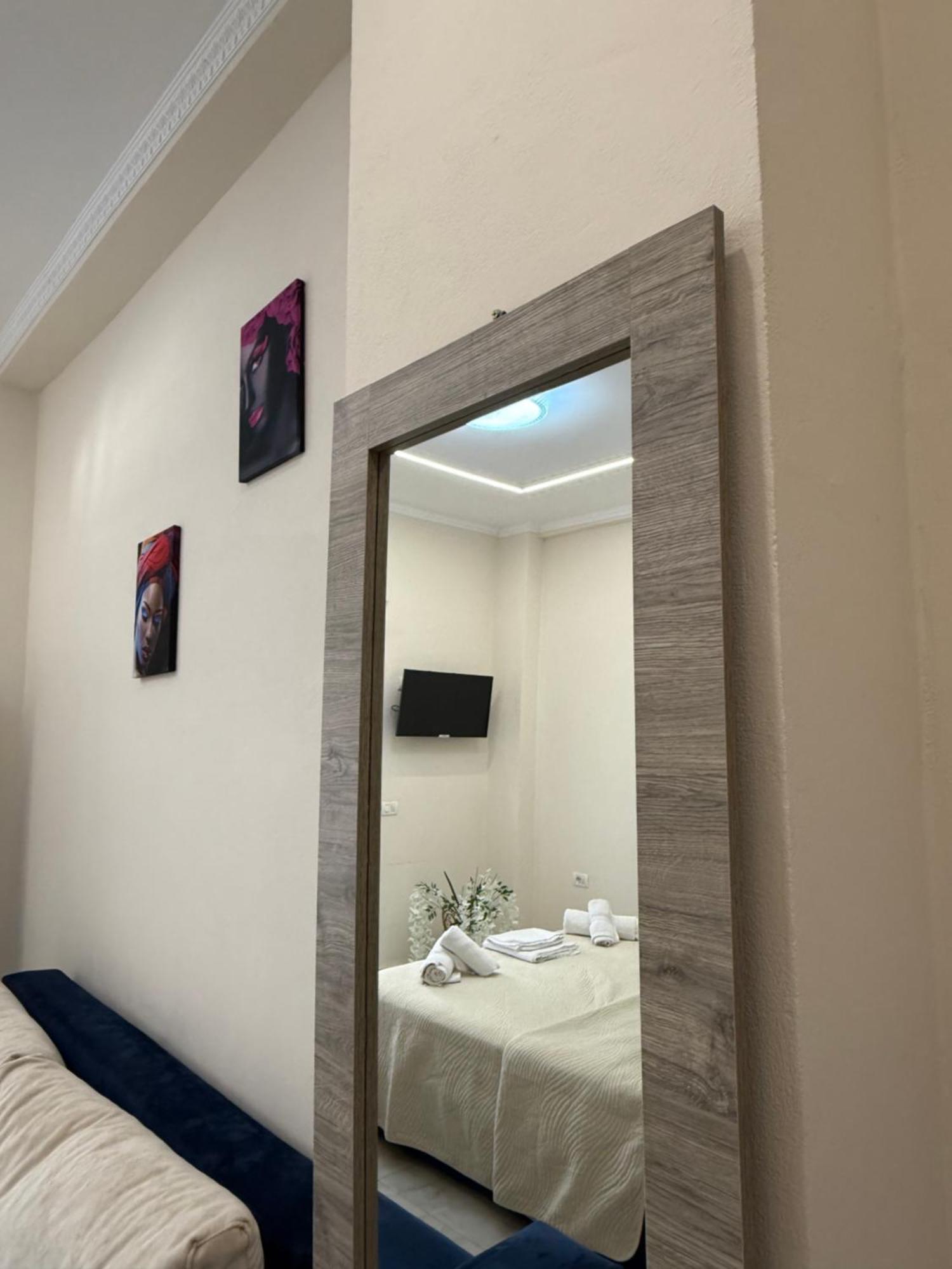 Troy Hotel Durres